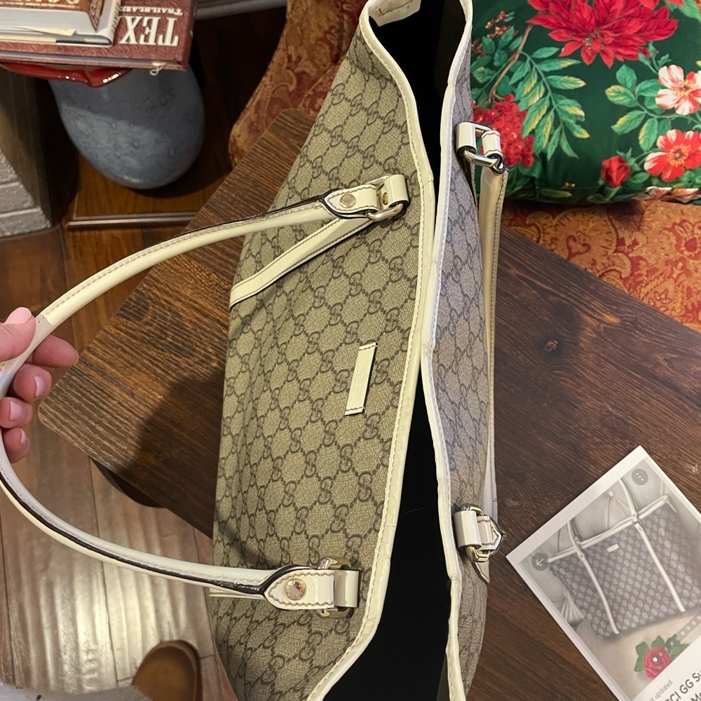 Gucci Beige and Brown GG Canvas Tote - Picture 6 of 9